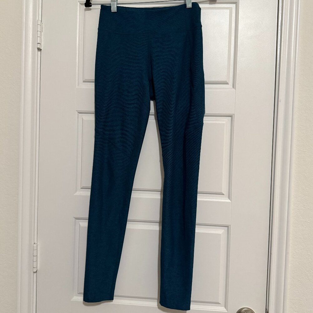 Outdoor Voices 3/4 Warmup Leggings Marine Teal Blue Green Size Small